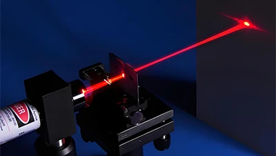 Pooljuhtlaserseadmete tööstuse staatus, väljavaade ja investeeringu väärtus